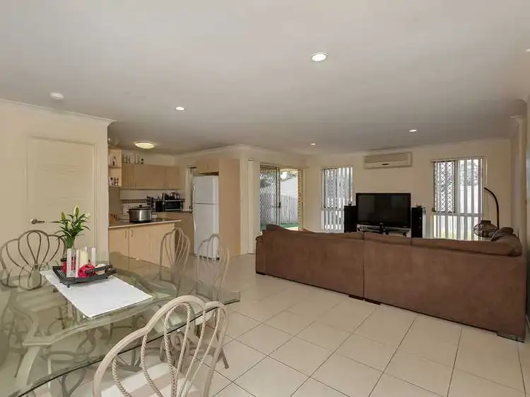 Second view of Homely house listing, 5 York Close, Oxley QLD 4075