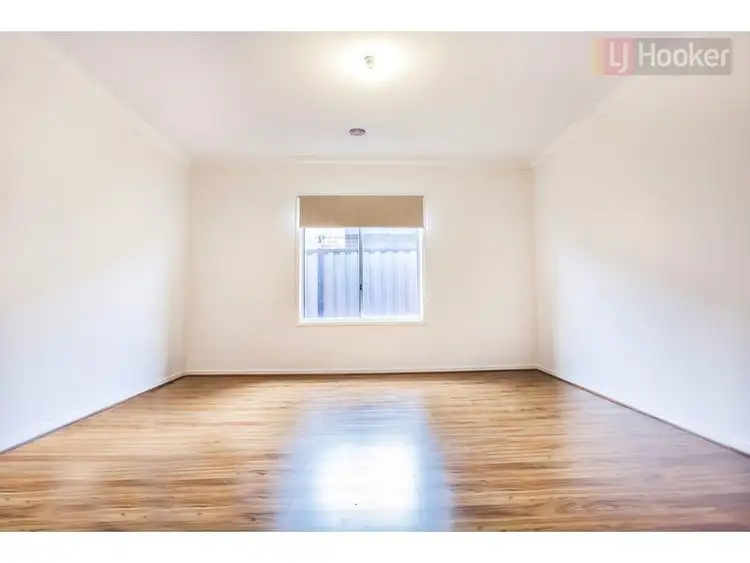 Sixth view of Homely house listing, 95 Biltmore Crescent, Roxburgh Park VIC 3064