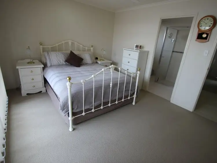 Fifth view of Homely unit listing, 2/38 Bayswater Drive, Urraween QLD 4655