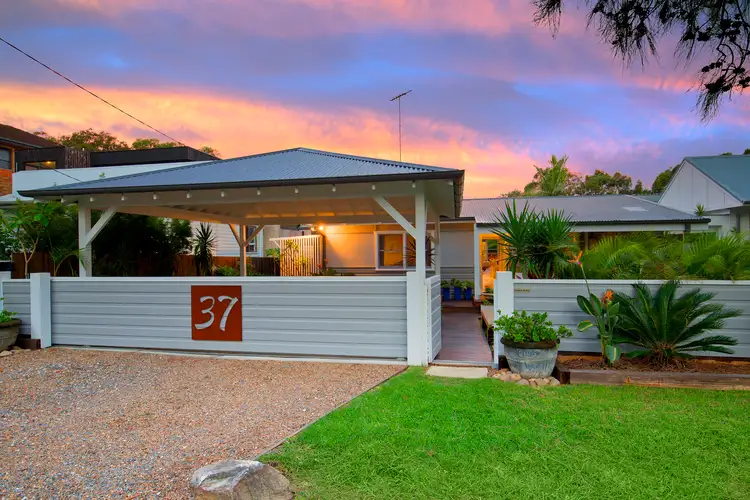 Second view of Homely house listing, 37 Elaine Avenue, Avalon NSW 2107