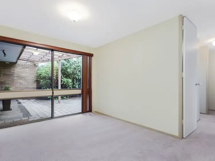 Seventh view of Homely house listing, 124 Livingston Avenue, Kambah ACT 2902