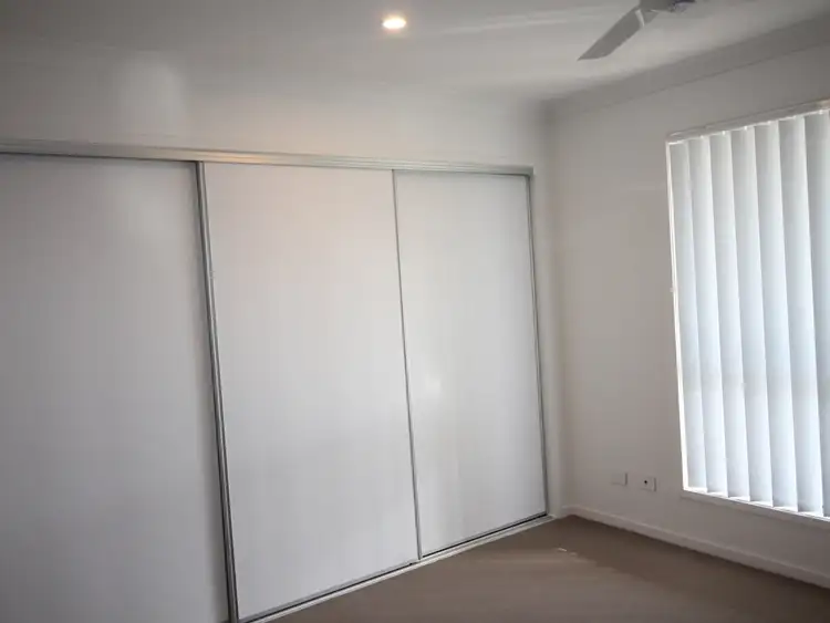 Sixth view of Homely semi-detached listing, 1/5 Richmond Terrace, Plainland QLD 4341