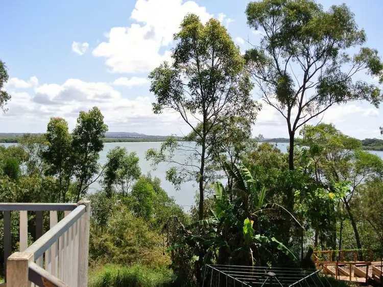 Fifth view of Homely house listing, 19 Cliff Terrace, Macleay Island QLD 4184