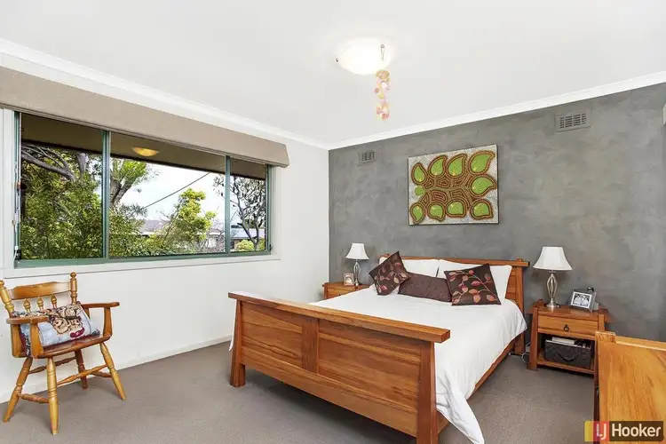 Fifth view of Homely house listing, 2 Breden Place, Queanbeyan NSW 2620