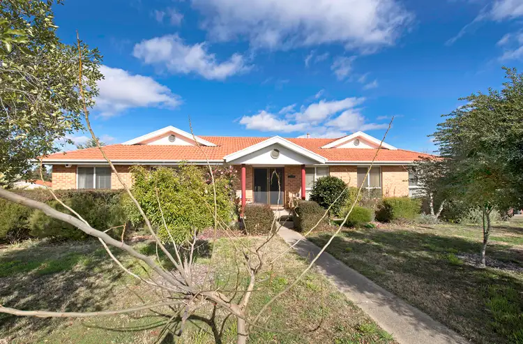 Second view of Homely house listing, 2 Sale Place, Amaroo ACT 2914