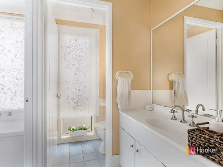 Sixth view of Homely house listing, 15 Pepperidge Avenue, Oakhurst NSW 2761