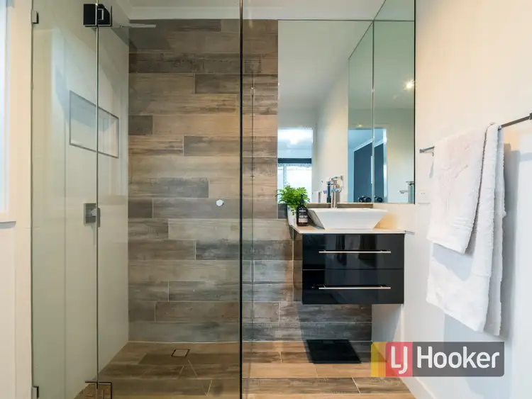 Sixth view of Homely house listing, 58 Warana Drive, Hampton Park VIC 3976