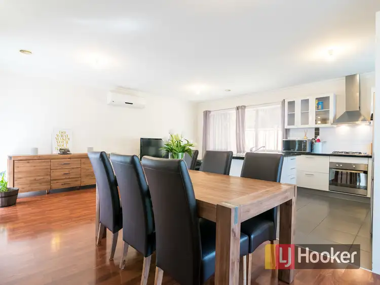 Fifth view of Homely unit listing, 2/15 Plateau Crescent, Hampton Park VIC 3976