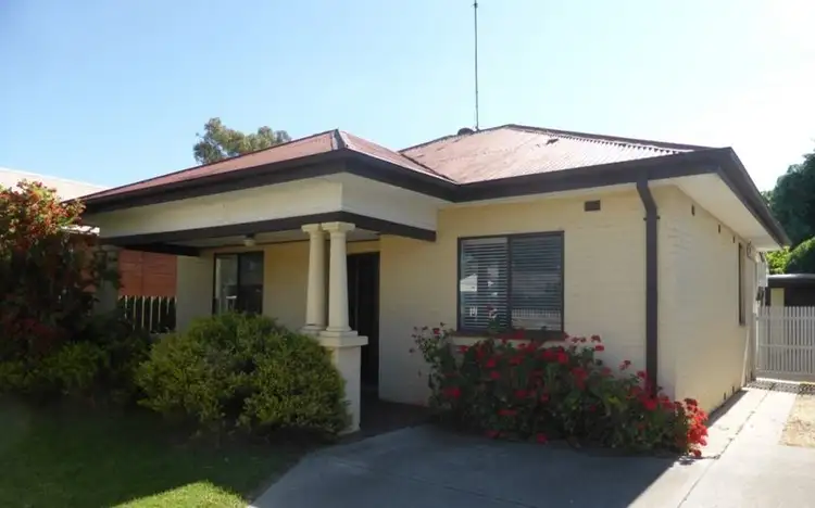351 Macauley Street, Albury NSW 2640