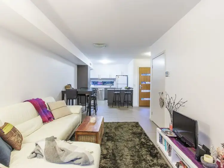 Fifth view of Homely townhouse listing, 2/3 Pitt Street, Annerley QLD 4103
