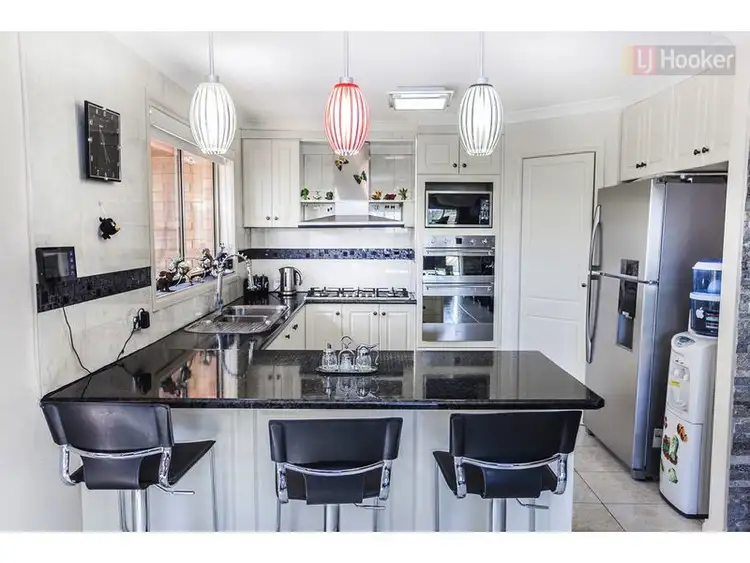 Sixth view of Homely house listing, 37 Wheatley Avenue, Roxburgh Park VIC 3064