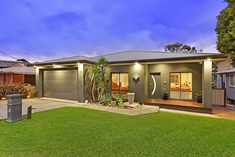 18 Wandella Avenue, Bateau Bay NSW 2261
