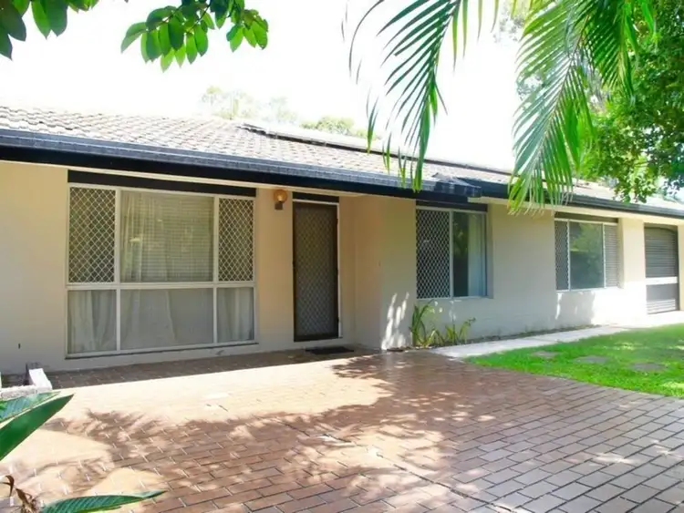 4 Enid Avenue, Southport QLD 4215