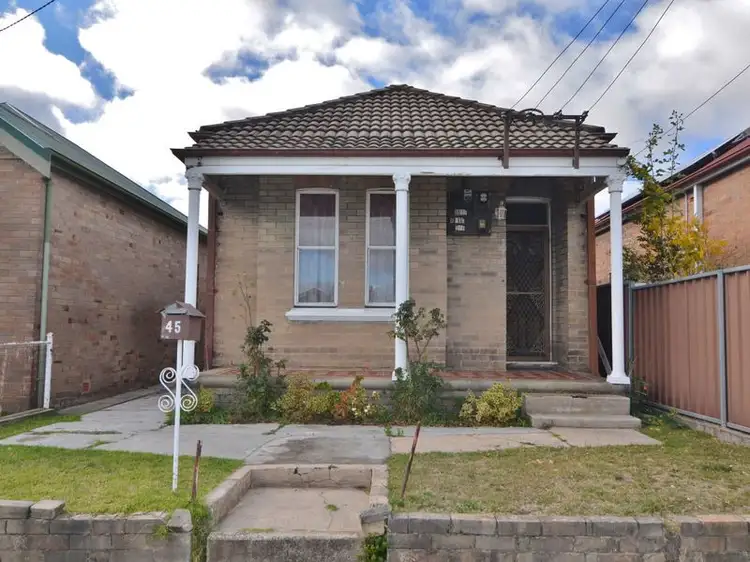 45 Calero Street, Lithgow NSW 2790