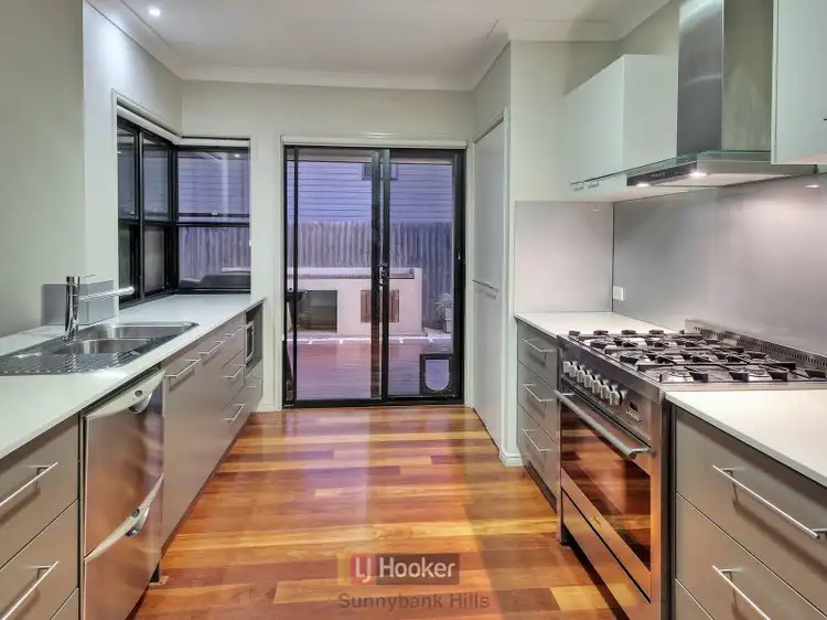 Third view of Homely house listing, 15 Injune Circuit, Calamvale QLD 4116