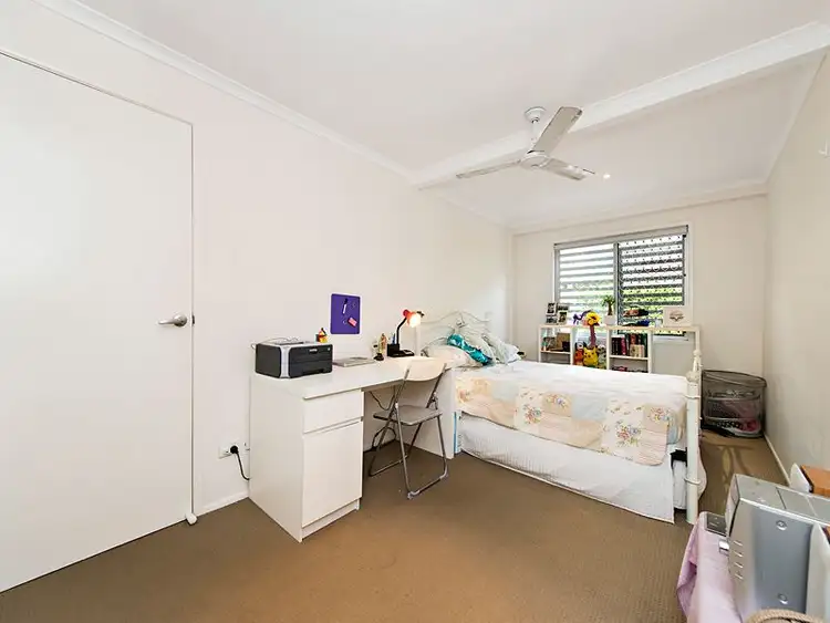 Fifth view of Homely unit listing, 4/25 Westerham Street, Taringa QLD 4068