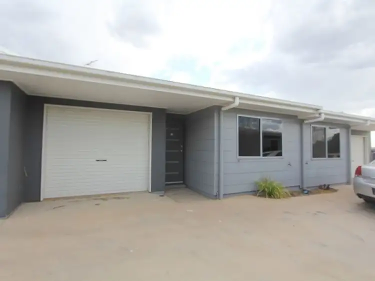 Third view of Homely unit listing, 14/8 Hillcrest Street, Emerald QLD 4720