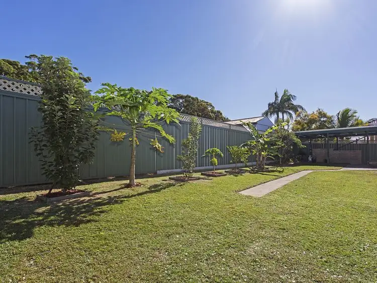 Second view of Homely house listing, 5 Monomeeth Place, Miranda NSW 2228