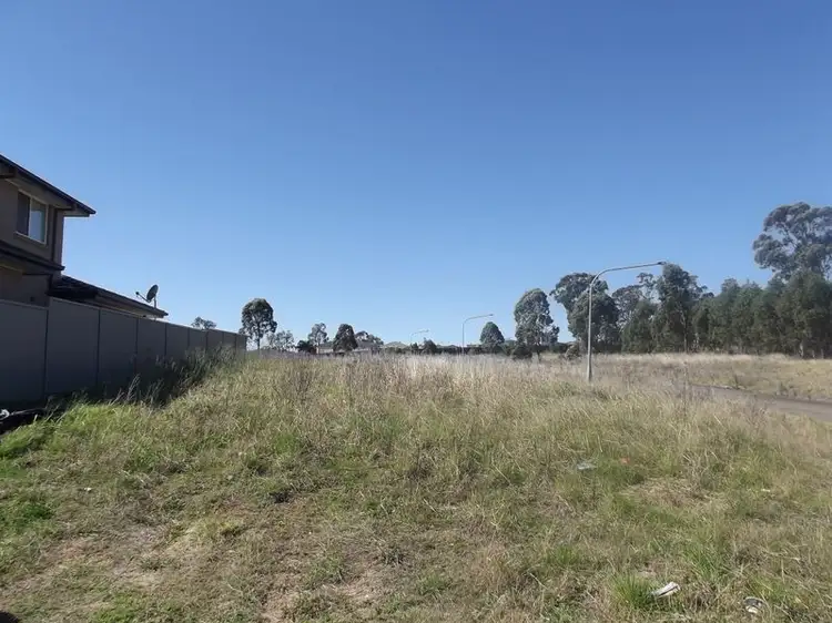 51 Mullenderree St, Prestons NSW 2170