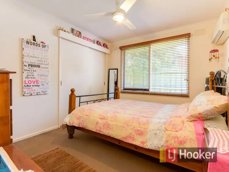Sixth view of Homely house listing, 2/4 Belsize Court, Endeavour Hills VIC 3802