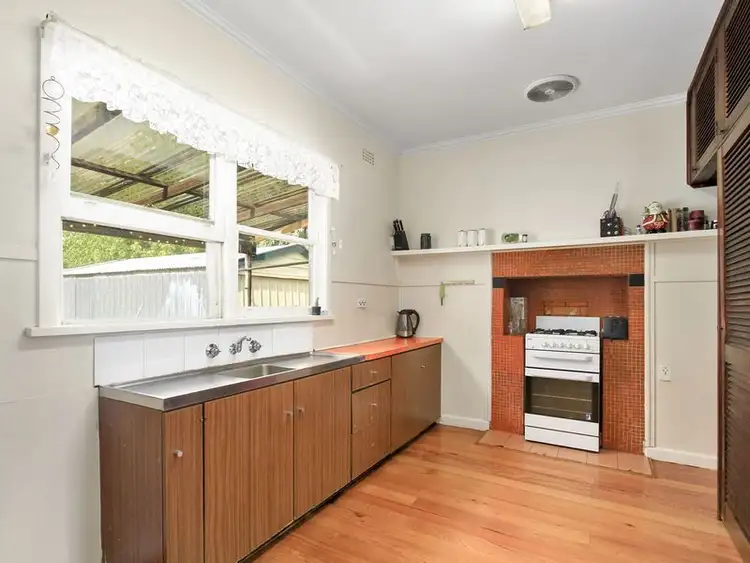 Fifth view of Homely house listing, 4 Stawell Street, Sale VIC 3850