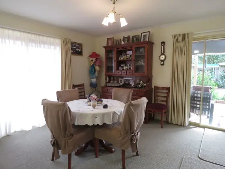 Sixth view of Homely house listing, 8 Callistemon Court, Paynesville VIC 3880