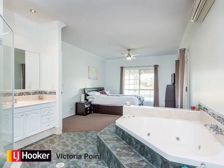 Seventh view of Homely house listing, 1 Breckenridge Court, Thornlands QLD 4164