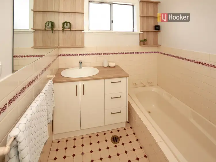 Fourth view of Homely house listing, 29 Kennedy Avenue, Kooringal NSW 2650