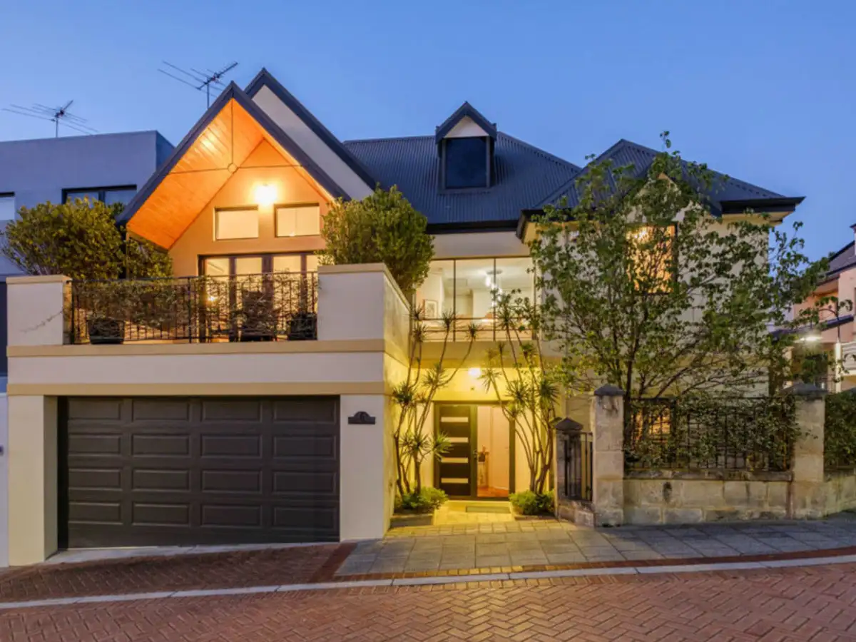 Main view of Homely house listing, 6 Mulberry Way, East Perth WA 6004
