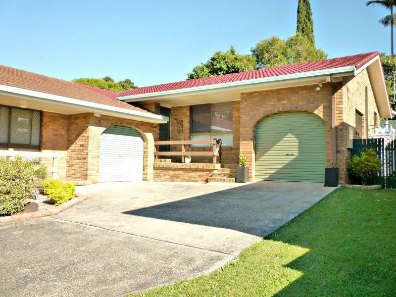 Main view of Homely semi-detached listing, 2/133 Invercauld Road, Goonellabah NSW 2480