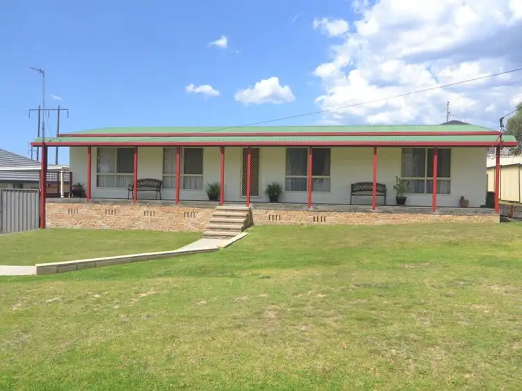 70 Cary Avenue, Wallerawang NSW 2845