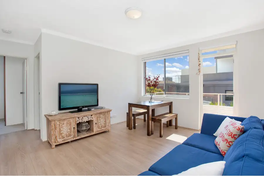 Main view of Homely unit listing, 6/172 Pacific Parade, Dee Why NSW 2099