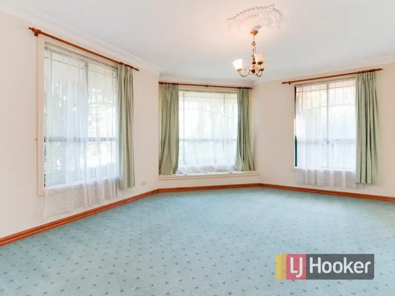 Main view of Homely house listing, 45 Earlsfield Drive, Berwick VIC 3806