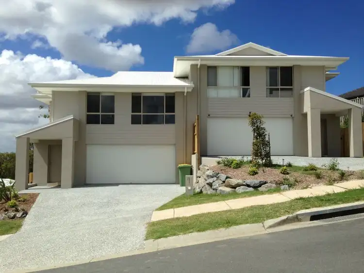 2/74 Diamantina Circuit, Pacific Pines QLD 4211
