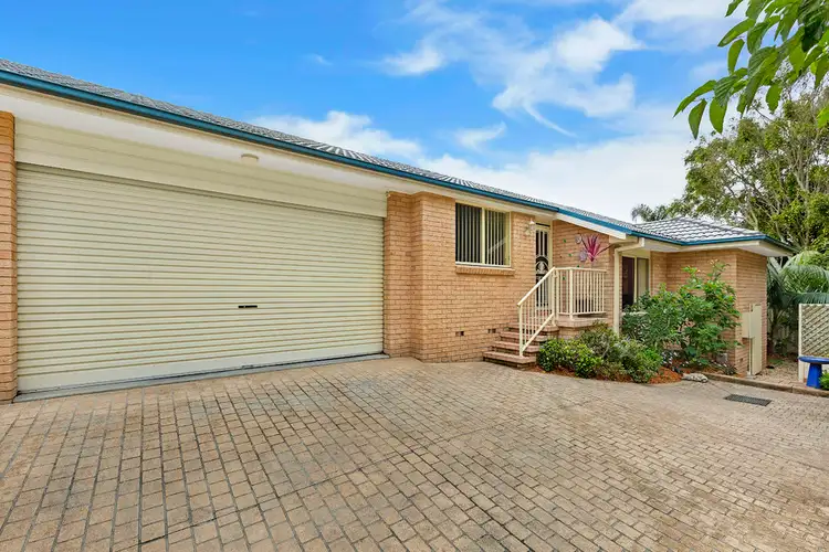 Second view of Homely villa listing, 2/1 Mossman Avenue, Bateau Bay NSW 2261