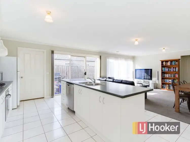 Third view of Homely house listing, 7 Robusta Avenue, Cranbourne VIC 3977