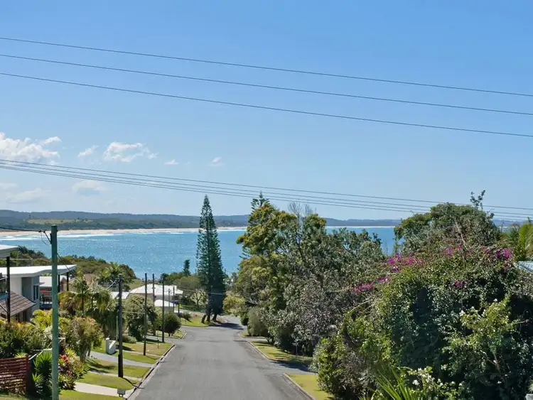 Second view of Homely house listing, 5 Third Avenue, Bonny Hills NSW 2445