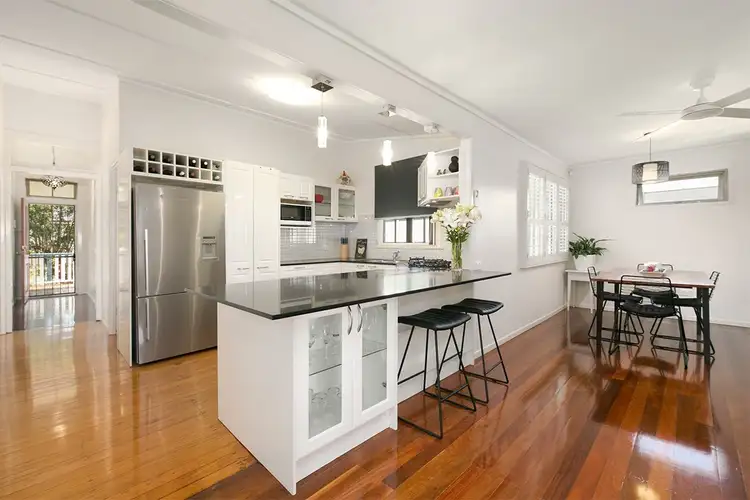 61 Turner Avenue, Fairfield QLD 4103