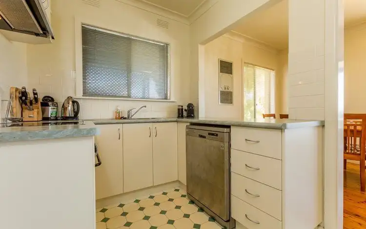 Sixth view of Homely house listing, 269 Peechelba Street, East Albury NSW 2640