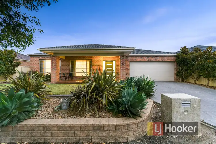 3 Azure Court, Pakenham VIC 3810