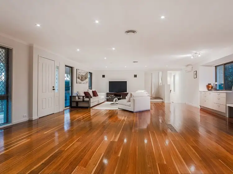 Sixth view of Homely house listing, 2 Cameron Court, Ashmore QLD 4214