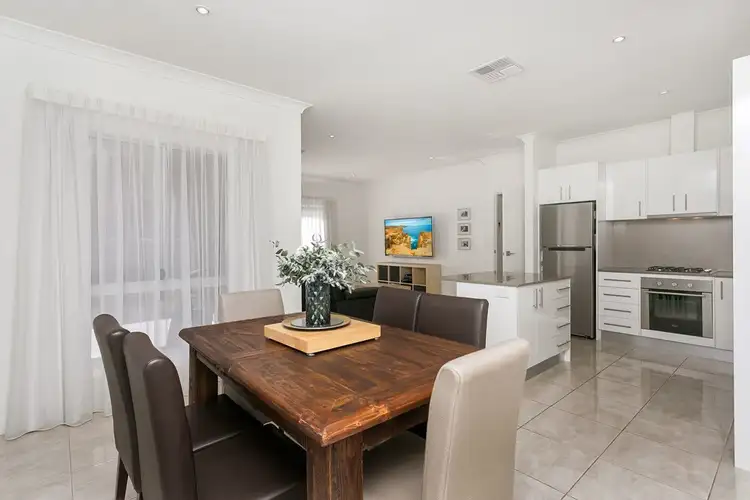 Second view of Homely townhouse listing, 5b Albion Terrace, Campbelltown SA 5074