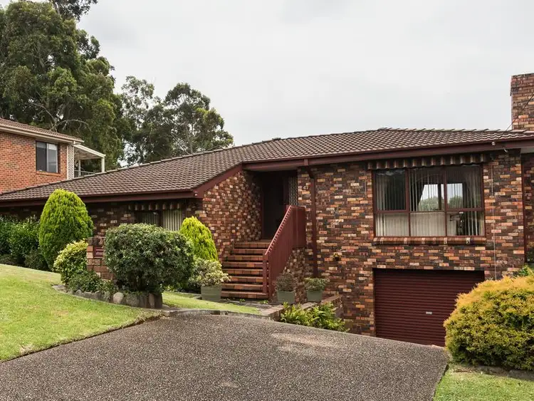 47 Cook Avenue, Surf Beach NSW 2536