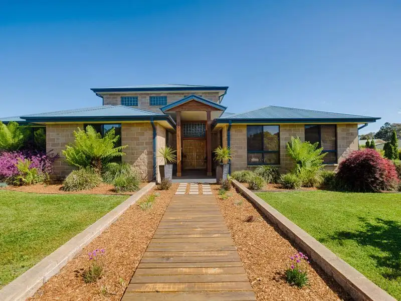 Main view of Homely house listing, 17 Windarra Place, Marrangaroo NSW 2790