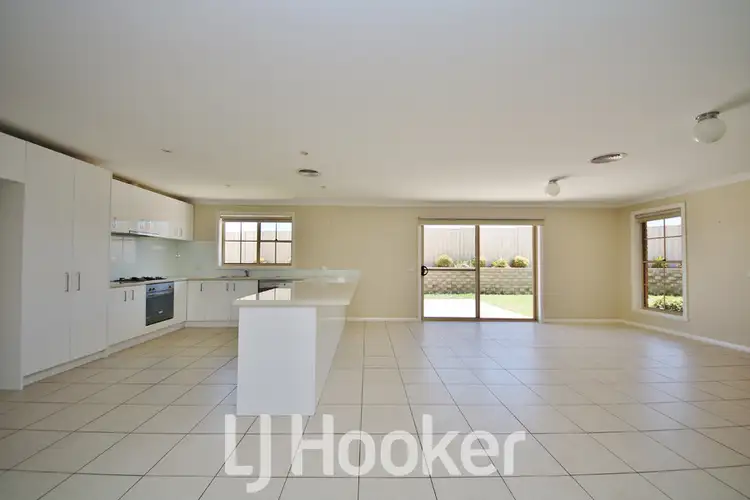 Third view of Homely house listing, 2 She Oak Close, Kelso NSW 2795