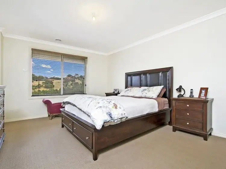 Sixth view of Homely house listing, 11 Siena Ridge, Hidden Valley VIC 3756