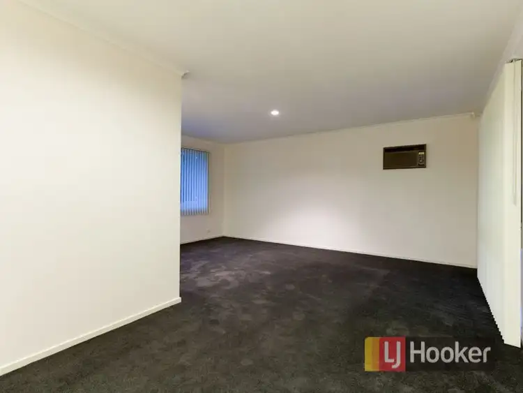 Sixth view of Homely house listing, 31 Lawless Drive, Cranbourne North VIC 3977