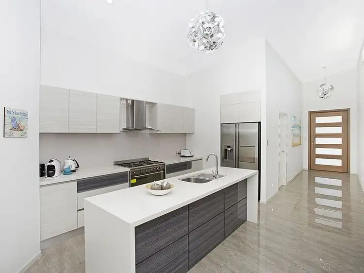Fifth view of Homely house listing, 10 Bundeena Street, Kingscliff NSW 2487