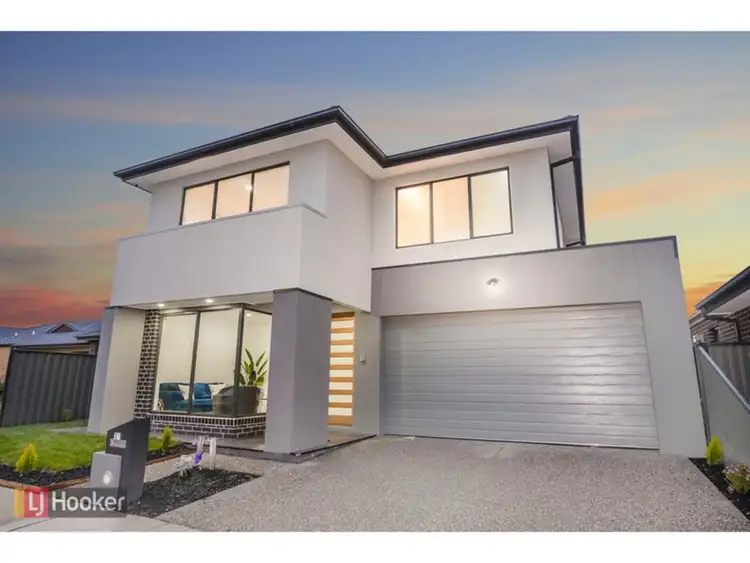 Second view of Homely house listing, 21 Mountleigh Circuit, Craigieburn VIC 3064