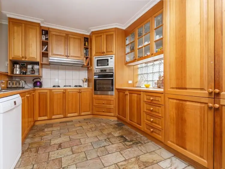 Second view of Homely house listing, 7 Casuarina Court, Sale VIC 3850